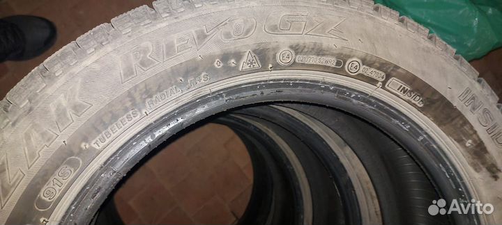 Bridgestone Blizzak Revo GZ 205/55 R16 91S