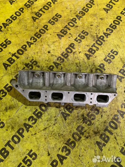 Коллектор впускной Renault Megane