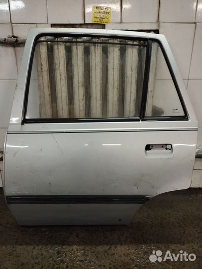 Задняя левая дверь на daewoo nexia