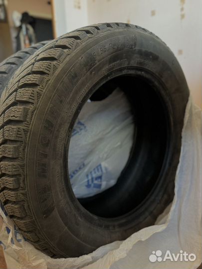 Michelin X-Ice North 4 215/55 R16 97T