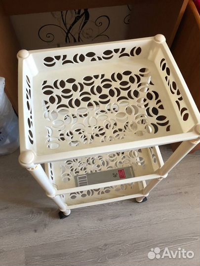 Этажерка на колесиках бу