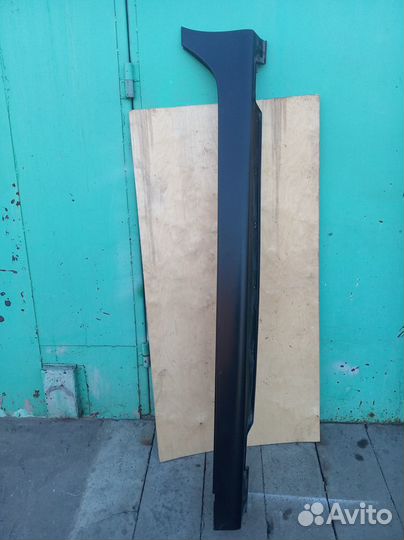 Накладка порога левая IX35 ix 35 их 35 порог