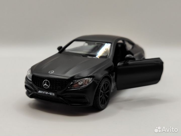 Модель автомобиля Mercedes - Benz C63S 1:32