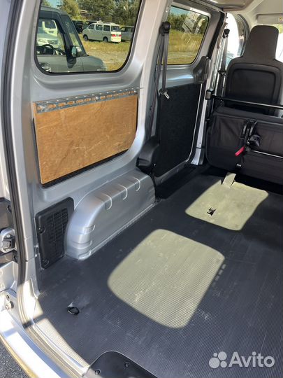 Перевозка малогабаритных грузов nissan nv200