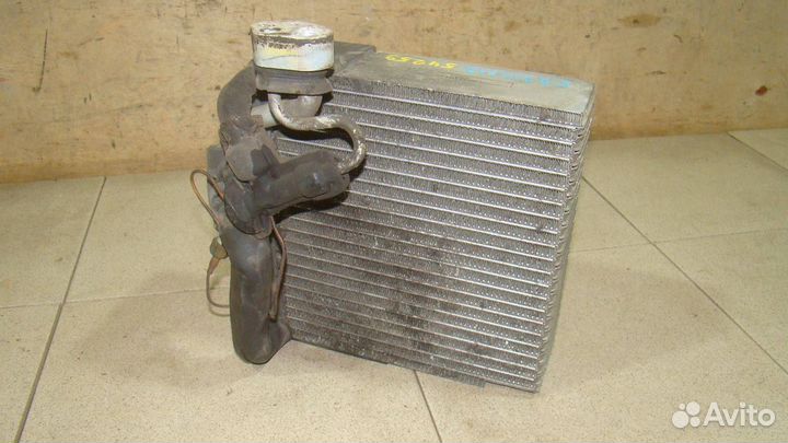 Испаритель кондиционера Mitsubishi Carisma (DA)