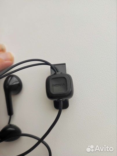Наушники Nokia