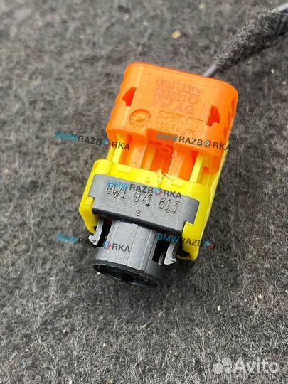 Разъем (фишка) проводки Porsche Taycan 2023