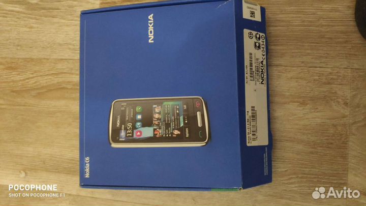 Nokia C6-01