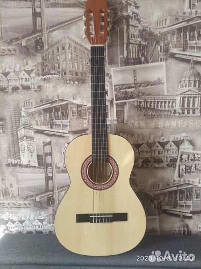 Классическая гитара 3/4