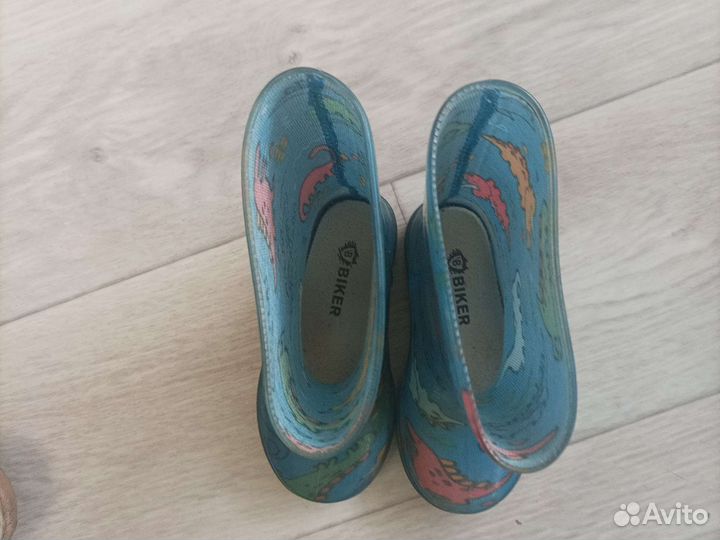 Детские резиновые сапоги