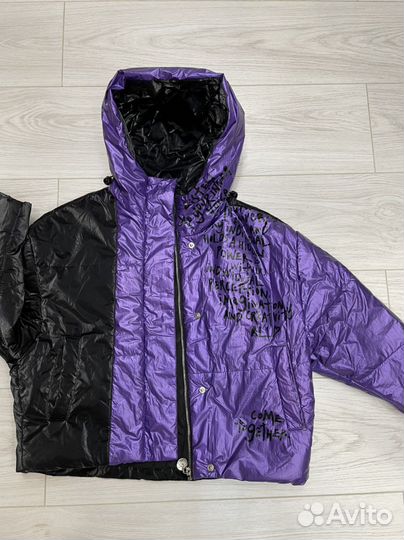 Продам куртку для девочки