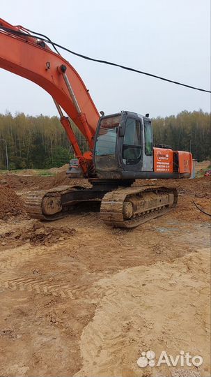 Гусеничный экскаватор Hitachi EX300-5, 2006