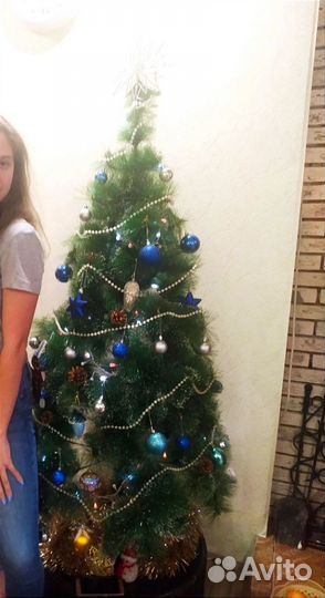 Елка искусственная