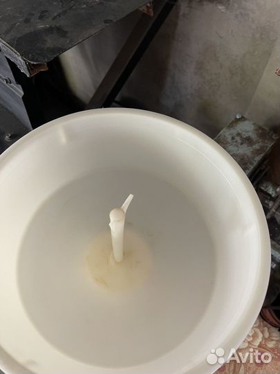 Сепаратор для молока ручной