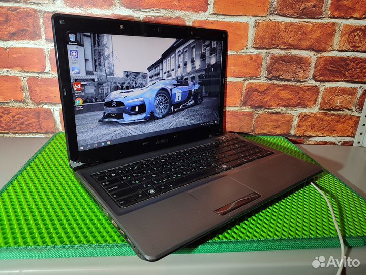 Asus A52J - Core i3 \ 3 Озу \ 512 Видео \ 250 HDD