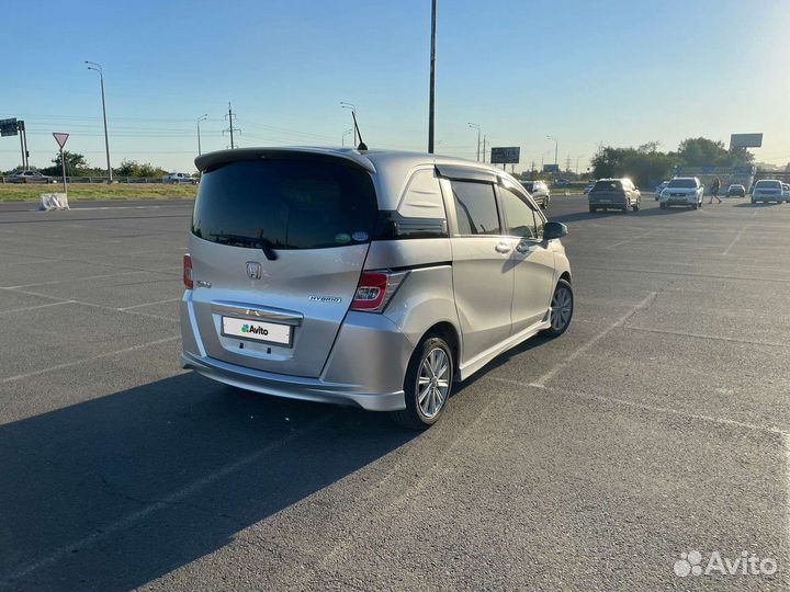 Honda Freed 1.5 CVT, 2015, 127 500 км