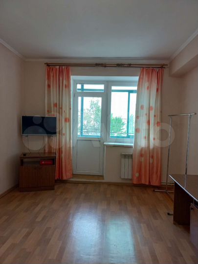 1-к. квартира, 43 м², 3/9 эт.