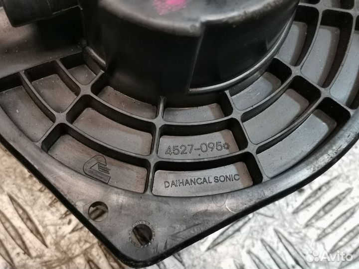 Мотор печки Nissan Almera Classic (B10)