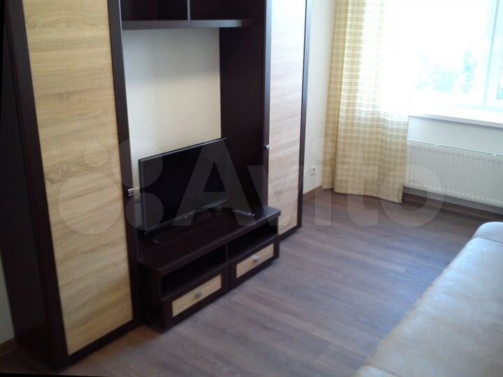 1-к. квартира, 35 м², 8/18 эт.