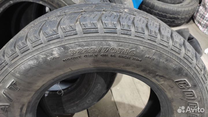 Cooper Discoverer A/T 225/70 R16