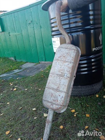 Продам глушитель
