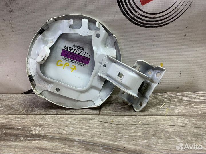 Лючок бензобака Honda Shuttle II (2015—2019)