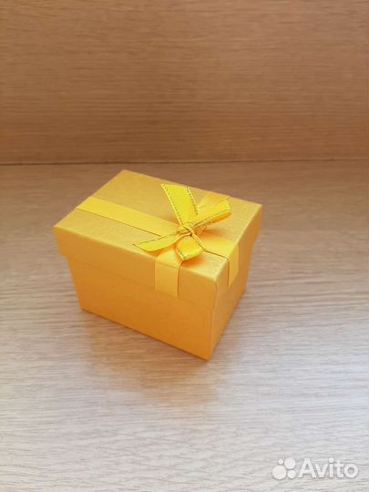 Коробка для подарка