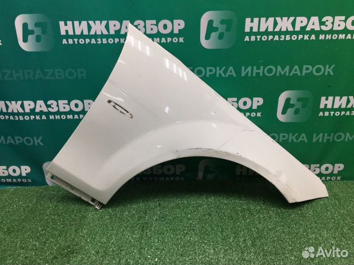 Крыло переднее правое Mercedes C Class W204