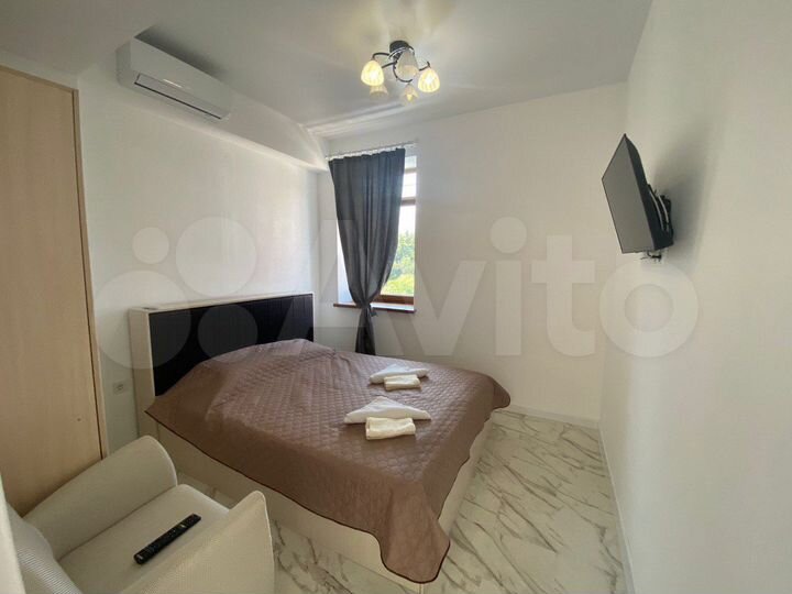 2-к. квартира, 70 м², 8/8 эт.