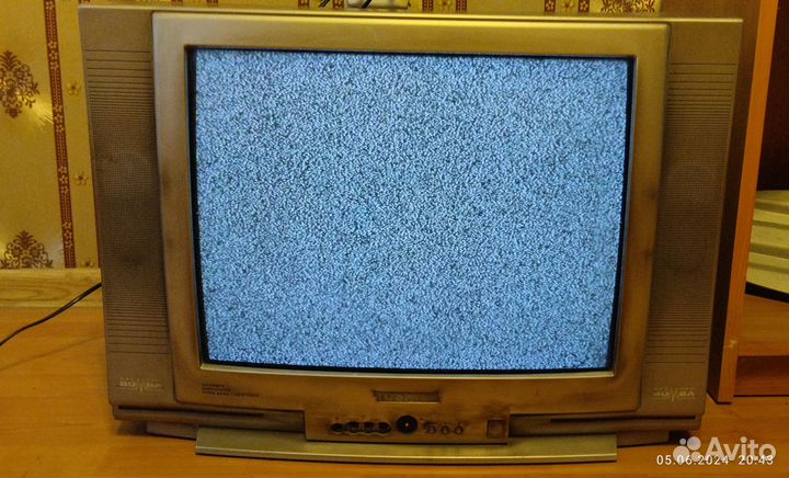 Телевизор
