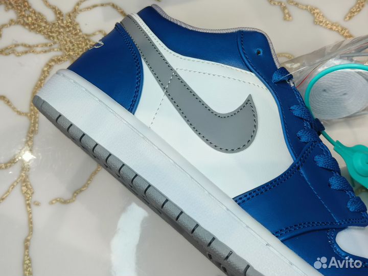 Nike Air Jordan 1 low og blue