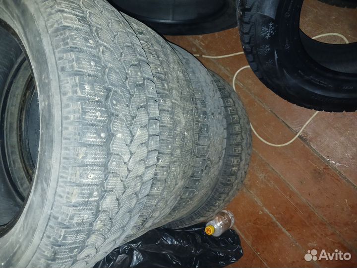 Yokohama Ice Guard F700Z 215/65 R16 98Q