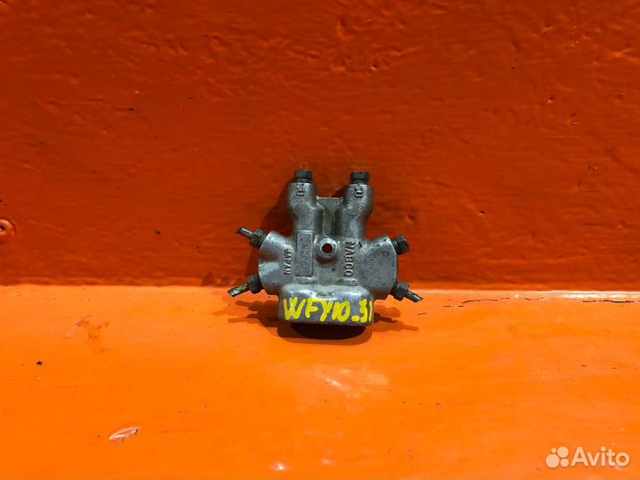 Распределитель тормозной nissan AD Y10