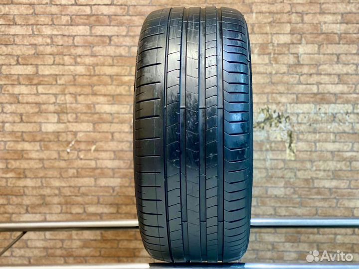 Pirelli P Zero PZ4 285/40 R21