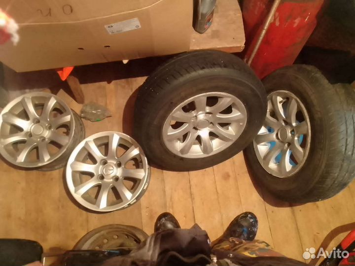 Продам литые диски