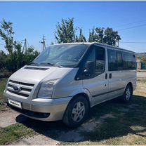 Ford Tourneo 2.2 MT, 2012, битый, 229 639 км, с пробегом, цена 1 100 000 руб.