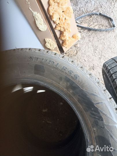 Bridgestone Blizzak Revo2 175/65 R14