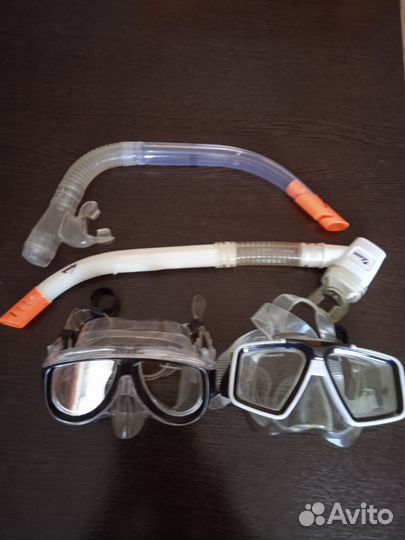 Маски для купания с трубками