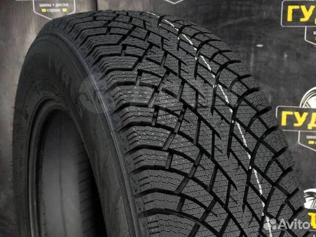 Nokian Tyres Hakkapeliitta R5 SUV 235/65 R17