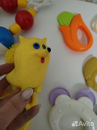 Игрушки, погремушки, грызунки