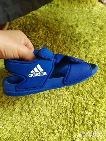 Сандалии Adidas,оригинал