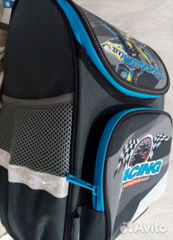 Рюкзак школьный для мальчика новый