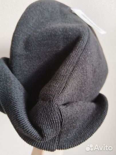 Новая черная шапка, шапка бини