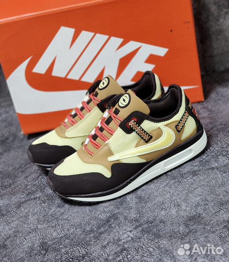 Кроссовки мужские nike