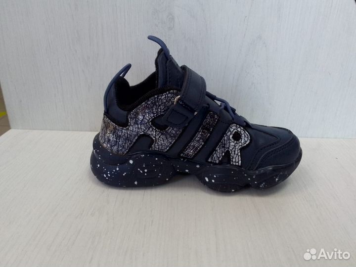 Кроссовки для девочки р.28 синий демисезон