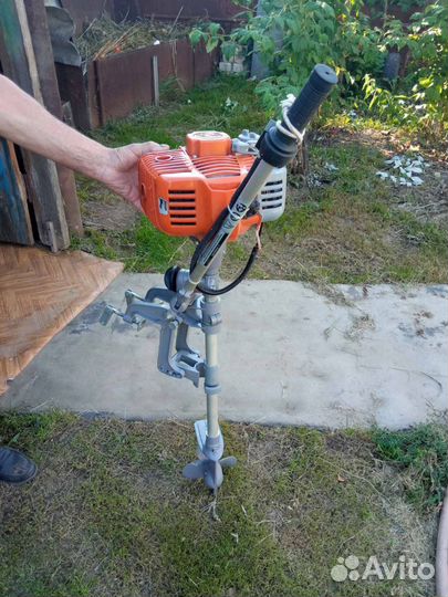 Лодочный мотор