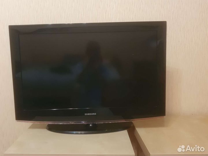 Телевизор samsung