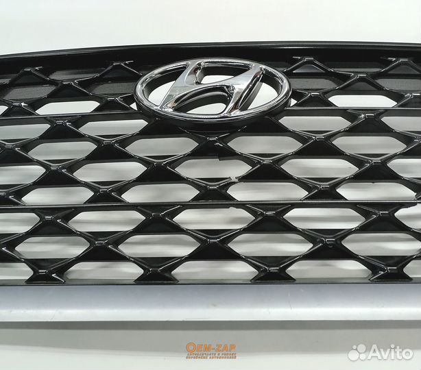 Решетка радиатора Hyundai Tucson 3