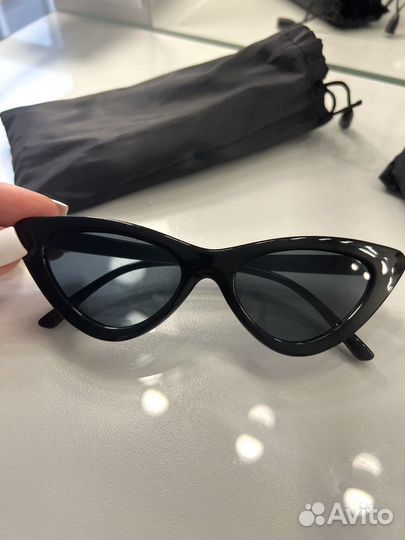 Солнцезащитные очки