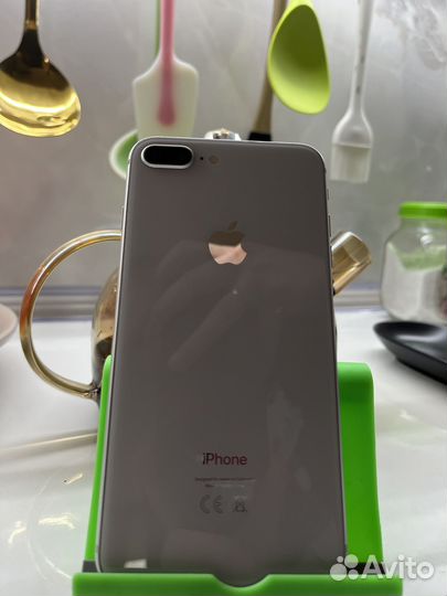 iPhone 8 Plus, 64 ГБ